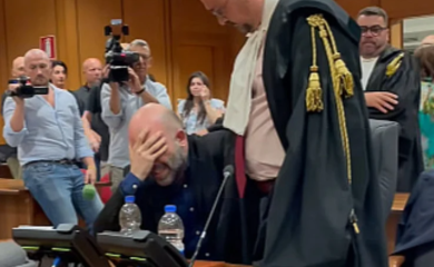 Mafija mu ukrala život, a sada je dočekao pravdu: Roberto Saviano briznuo u plač nakon presude
