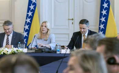 Troše, zapošljavaju i krše zakon: Šta je sve otkrila revizija u Predsjedništvu BiH