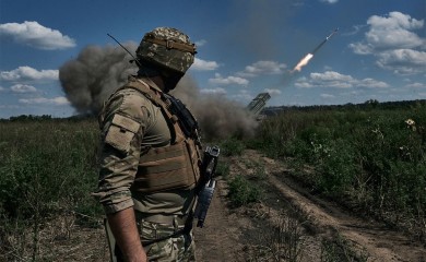 Jensen: Ukrajina bi mogla dobiti članstvo u NATO ako ustupi teritorije Rusiji