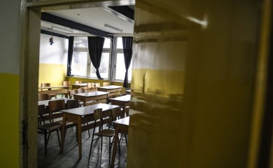 Otac učenice ošamario profesoricu, šta je sljedeće