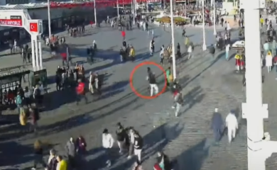 Teroristkinja postavila eksploziv: Objavljeni snimci dolaska do mjesta napada u Istanbulu VIDEO