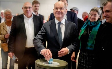 Pala njemačka vlada, izbori 23. februara