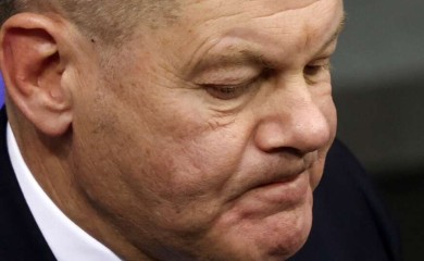 EVROPA NA KOLJENIMA Kriza iz Njemačke se preliva na cijeli kontinent, ova 3 faktora mogu UNIŠTITI EU