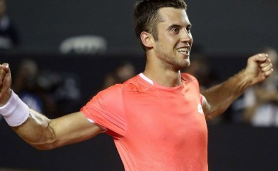 Đere u drugom kolu, Kecmanović poražen