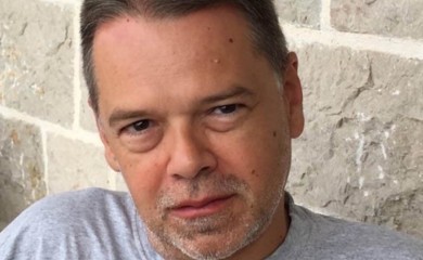 Reditelju Srđanu Koljeviću nedostaje još 12.000 evra za liječenje