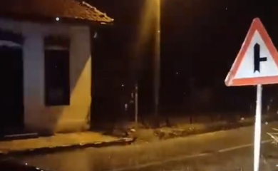 Alarmantno u Gacku - Visok vodostaj rijeke Đerope (VIDEO)