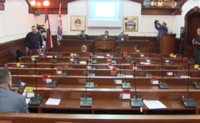Fijasko u banjalučkoj Skupštini: Na nastavak vanredne sjednice došlo samo pet odbornika