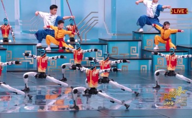 Kineski „kung fu“ roboti šokirali svijet: akrobacije pred milijardu gledalaca (VIDEO)