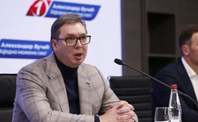 VUČIĆ: Srbija će 26. maja vidjeti razliku između našeg i opozicionog skupa