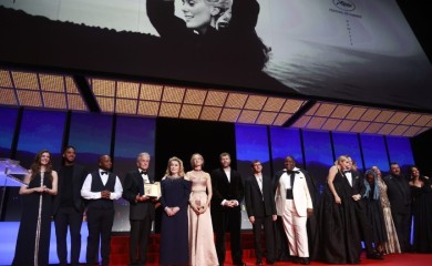 Katrin Denev i Majkl Daglas zajedno otvorili 76. Kanski filmski festival