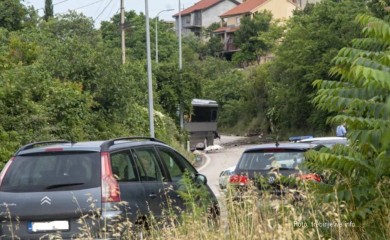 Autobus sa putnicima iz Banjaluke udario u brdo: Poznat identitet stradalih