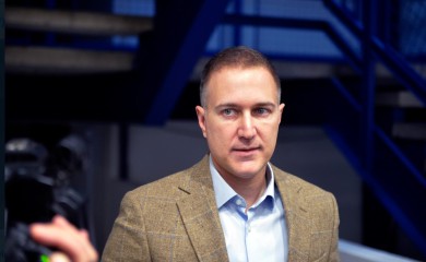 Ko je Nebojša Stefanović: Od Vučićeve desne ruke do prognanog naprednjaka