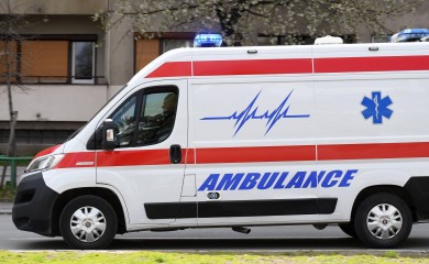 Borba s vrućinama u BiH: U Mostaru pozlilo ženi, u Banjaluci djetetu