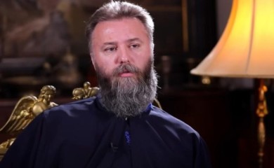 Sveštenik očitao lekciju roditeljima: Niste rađali sluge, ne pravite od djece to