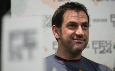 Goran Bogdan i Janko Popović prošetali crvenim tepihom držeći se za ruke (FOTO)