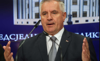 "ISTEKAO MU ROK” Hoće li Radovan Višković u ponedjeljak PODNIJETI OSTAVKU na mjesto premijera