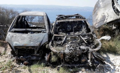 Izgorjelo 106 vozila, 28 kuća i 45 plovila u požaru kod Omiša