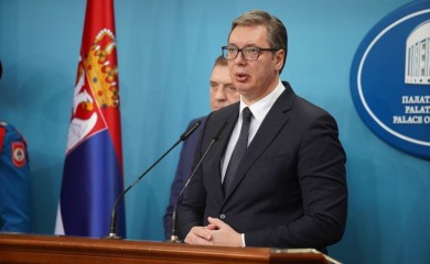 VUČIĆ: Srbija neće dati ni pedalj svoje zemlje