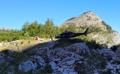Planinar, ne mogavši savladati uspon na Velež, vratio se i pao sa stijene
