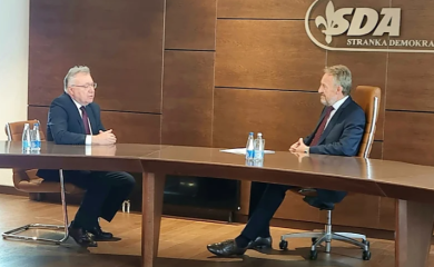 Sastanak Izetbegovića i Kalabuhova, razgovarali o Dodiku