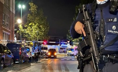 U napadu nastradalo dvoje ljudi: Upucan terorista iz Brisela (VIDEO)