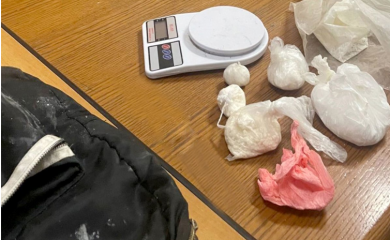 Sin "narko" bake: Zar moju majku da hapse zbog droge?