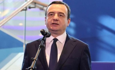 NA POMOLU VELIKI SKANDAL Bliski prijatelj Kurtija snimljen POTPUNO GO u razgovoru sa maloljetnicom