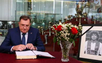 Povodom smrti Mihajlovića: Dodik se upisao u knjigu žalosti