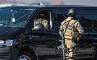 SIPA uhapsila četiri osobe: Oteli i mučili troje ljudi, pa tražili 18.000 evra za otkup