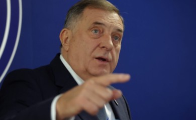 Banke ćute na Dodikovu prijetnju: Predsjednik Srpske najavio aktiviranje računa osobama sa "crne liste" SAD