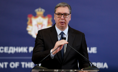 Vučić: Neshvatljivo ruganje bolesnom djetetu zbog jednog zagrljaja