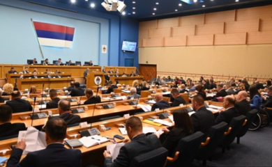 Glasanje o novom Ustavu Srpske tajno: Dodik dobija podršku trojice opozicionara?