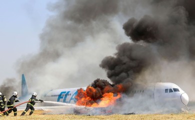 Četvoro djece preživjelo pad aviona, među njima beba