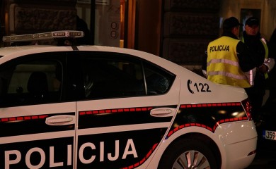 Noćas u Starom Gradu bačena bomba, nije bilo povrijeđenih