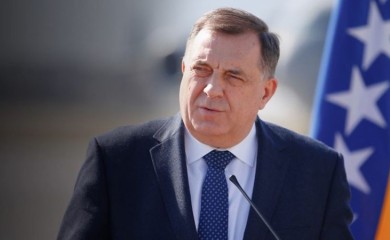 DODIK:  “Evropska komisija uslovljavanjem spremna da podijeli BiH”