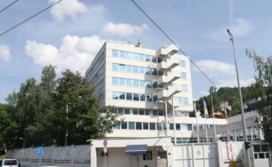 OHR: Ne postoji državna granica između entiteta