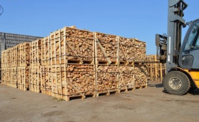 Paleta drva u Srpskoj dostiže 200 evra