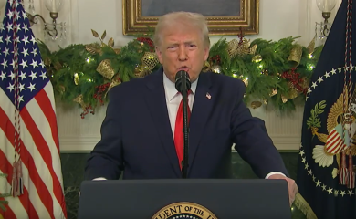 Tramp se obratio naciji: "Amerika se vraća sa ivice propasti"