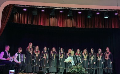 Mladi iz Kosovske Kamenice i Prnjavora u zajedničkoj humanitarnoj misiji