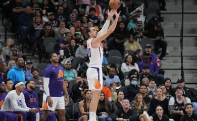 Bomba: Superzvijezda dolazi u Phoenix, Sunsi napadaju titulu!