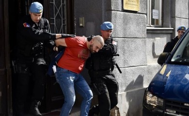 Detalji pucnjave u Istočnom Sarajevu: Ranjen Adi Nukić, napadač u bjekstvu