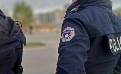Zbog pjesama Baje Malog Knindže? Srbin uhapšen na Kosmetu