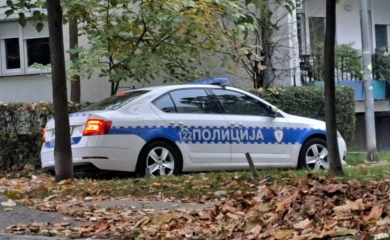 Pretres u Kneževu: Policija nakon dojave o nasilju u kući pronašla municiju