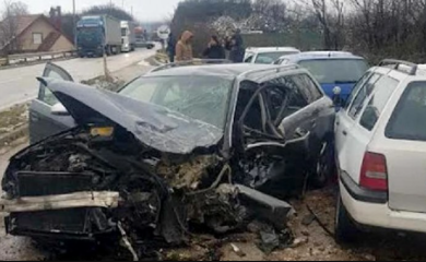 U stravičnoj nesreći stradao protođakon Vladimir, njegova supruga i djeca povrijeđeni