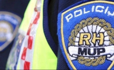 Građanin BiH kod Zadra bježao policiji: Bio je drogiran i bez vozačke