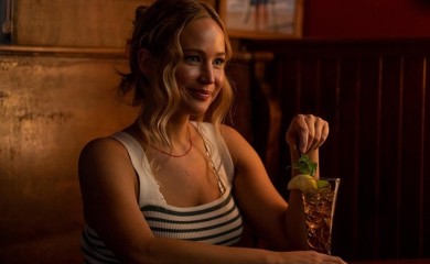 Jennifer Lawrence oduševljava u urnebesnoj komediji „Cura za sve“