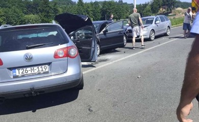 Teška nesreća kod Banjaluke: Poginule tri osobe, dvije teško povrijeđene