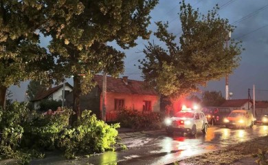 "U Semberiji zabilježena orkanska oluja, u petak moguće novo nevrijeme"