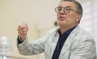 Predstavljao se kao rođak Zdravka Mamića, od naivnih uzeo 210.000 evra
