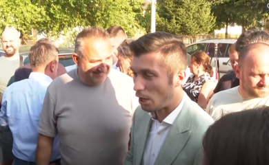„Dođite živjeti četiri dana bez vode“ - mještani Dragočaja osuli paljbu na Kresojevića i Stanivukovića (VIDEO)